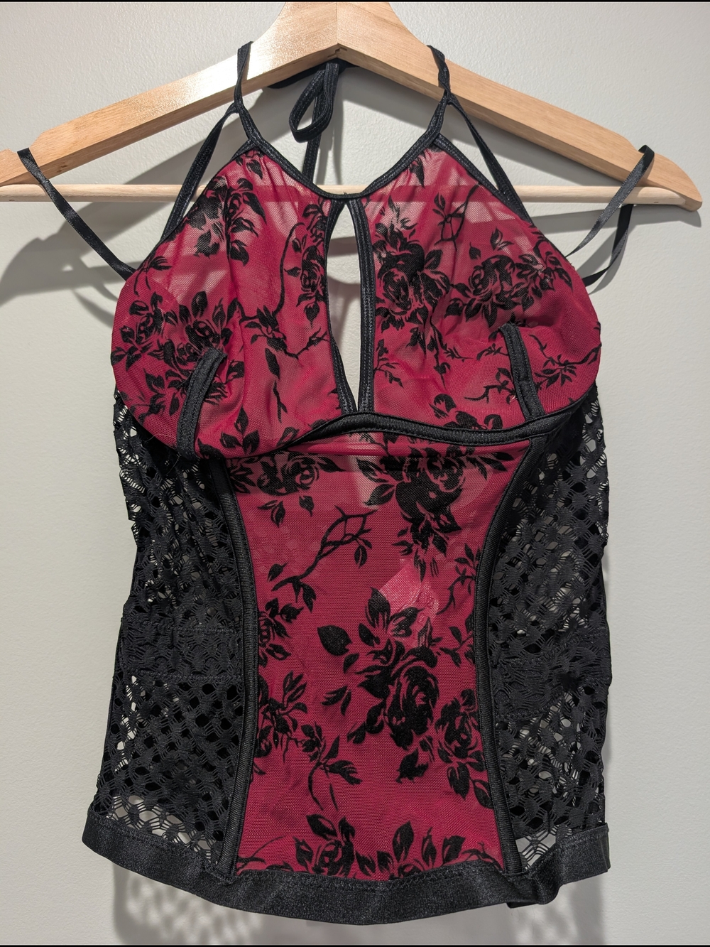 Coquette Brand Y2K Gothic Red Black Floral Lace Mesh Halter Top Keyhole Corset M